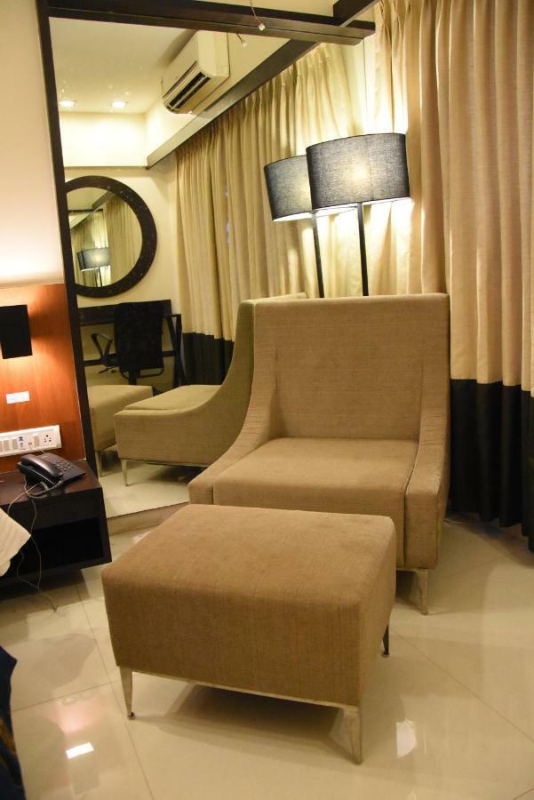 Hotel Landmark Ratnāgiri 외부 사진